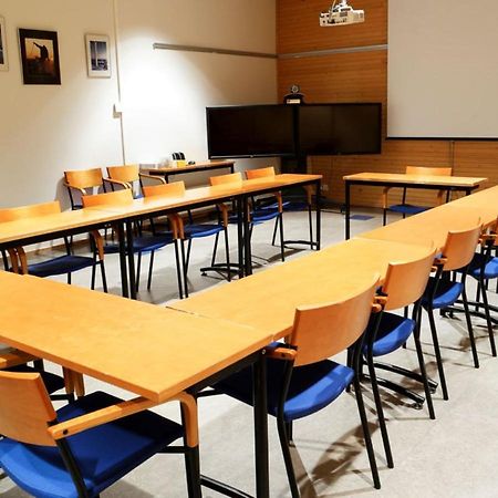 Ski-Inn Hotel Pyhaetunturi Екстер'єр фото